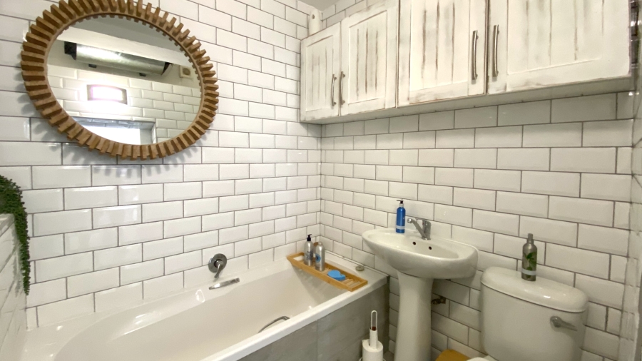 2 Bedroom Property for Sale in Dwarskersbos Western Cape